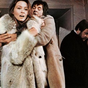 THE DEADLY TRAP, (aka LA MAISON SOUS LES ARBRES), from left: Faye Dunaway, Frank Langella, 1971