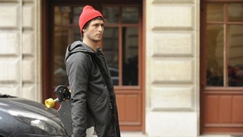 Hand in Hand | Rotten Tomatoes