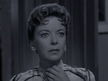 Twilight zone full on sale episodes season 1