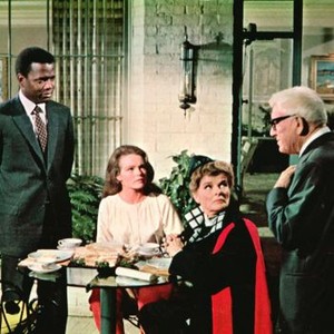 GUESS WHO'S COMING TO DINNER, Sidney Poitier, Katharine Houghton, Katharine Hepburn, Spencer Tracy, 1967