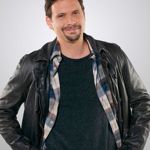 Jeremy Sisto as George Altman