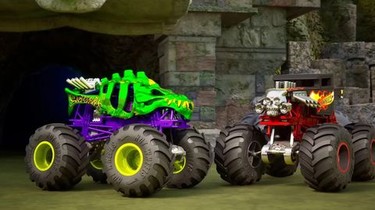 Hot Wheels Monster Trucks Power Smashers! | Rotten Tomatoes