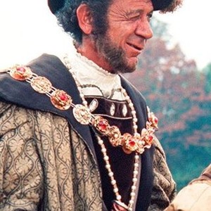 Carry on Henry VIII photo 7