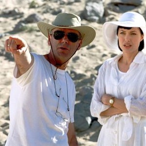BEYOND BORDERS, Director Martin Campbell, Angelina Jolie on the set, 2003, (c) Paramount