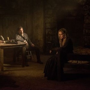Black Sails, Luke Roberts (L), Hannah New (R), 'Season 3', 01/23/2016, ©STARZPR
