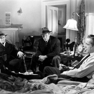 THE MALTESE FALCON, from left: Barton MacLane, Ward Bond, Humphrey Bogart, 1941