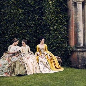 Outlander, Rosie Day (L), Caitriona Balfe (R), 08/09/2014, ©STARZPR