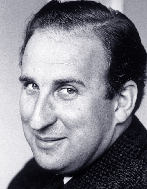 Christopher Benjamin