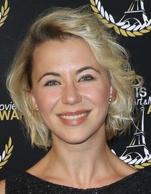 Júlia Ubrankovics