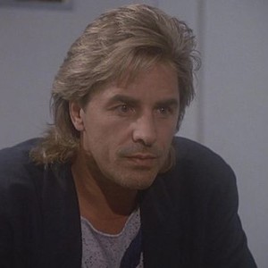 Miami Vice: Season 4, Episode 7 - Rotten Tomatoes