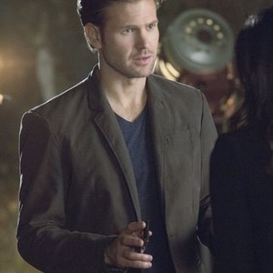 Matt Davis as Jeff Sefton