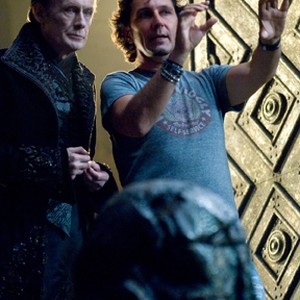 (L-R) Bill Nighy and director Patrick Tatopoulos on the set of "Underworld: Rise of the Lycans." photo 18