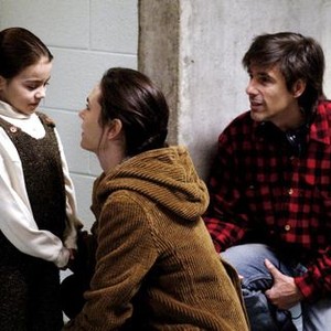DARK WATER, Ariel Gade, Jennifer Connelly, director Walter Salles rehearsing on set, 2005, (c) Touchstone