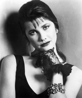 Daphne Zuniga Filmography