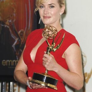 Kate Winslet in the press room for The 63rd Primetime Emmy Awards - PRESS ROOM, Nokia Theatre at L.A. LIVE, Los Angeles, CA September 18, 2011. Photo By: Elizabeth Goodenough/Everett Collection