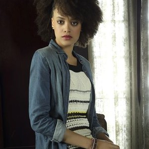 Britne Oldford as Remy Beaumont