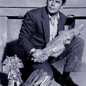 Plunder of the Sun (1953) photo 6