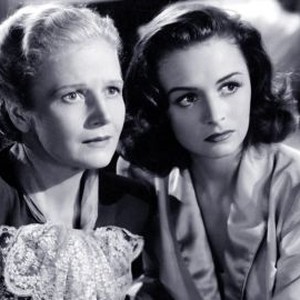 Eyes in the Night (1942) photo 10