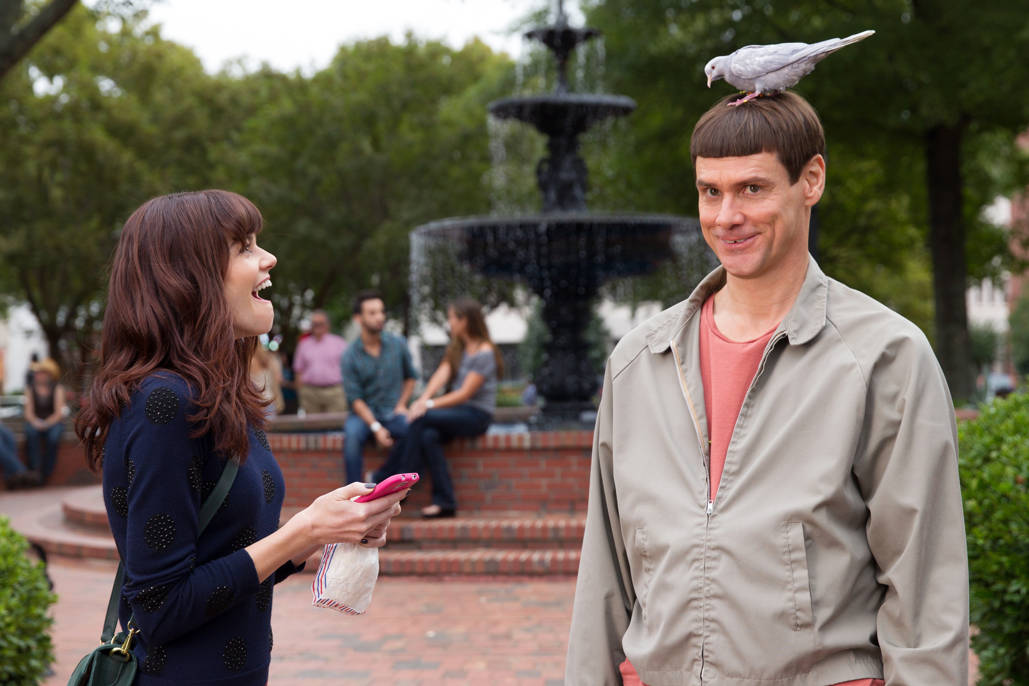 Dumb and Dumber To Official Clip Funnel Nuts and Fireworks