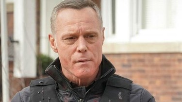 Chicago pd season 6 episode 9 online on sale