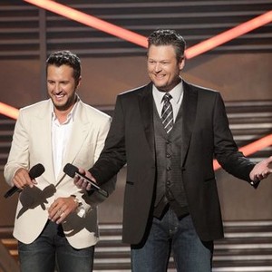 The 48th Annual Academy of Country Music Awards, Luke Bryan (L), Blake Shelton (R), 04/07/2013, ©CBS
