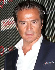 René Casados | Rotten Tomatoes