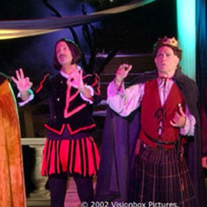 Dick Butkus (as HIMSELF), Bob Einstein (DOM MOLINARI), Robert Mandan (STANTON VANDERMINT) and Kenneth Mars (GENE MOLINARI). photo 16