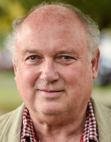 Louis de Bernières