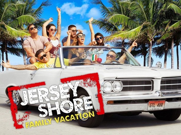 Jersey Shore Family Vacation Gimnasio. Tan. Lavandería. Botella de agua –  Paramount Shop