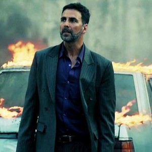 Airlift (2016) photo 3