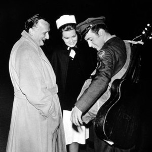 CAPTAIN NEWMAN M.D., producer Robert Arthur, Angie Dickinson, Bobby Darin on set, 1963
