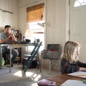 GIFTED, FROM LEFT, CHRIS EVANS, MCKENNA GRACE, 2017. TM & COPYRIGHT ©FOX SEARCHLIGHT PICTURES. ALL RIGHTS RESERVED