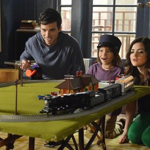 Pretty Little Liars, Ian Harding (L), Teo Briones (C), Lucy Hale (R), 'Out of Sight, Out of Mind', Season 3, Ep. #21, 02/26/2013, ©ABCFAMILY