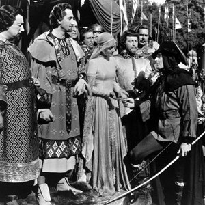 ADVENTURES OF ROBIN HOOD, Melville Cooper, Basil Rathbone, Olivia de Havilland, Claude Rains, Errol Flynn, 1938