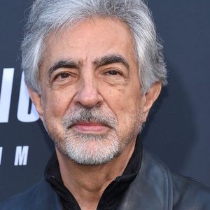 Joe Mantegna