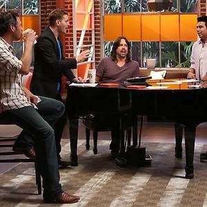 The Voice, Blake Shelton (L), Michael Bublé (C), Paul Mirkovich (R), 'The Battles Continue', Season 3, Ep. #12, 10/15/2012, ©NBC