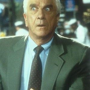 Naked Gun 33 1/3: The Final Insult (1994) photo 7