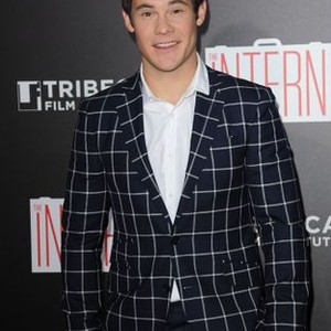 Adam Devine at arrivals for THE INTERN Premiere, Ziegfeld Theatre, New York, NY September 21, 2015. Photo By: Kristin Callahan/Everett Collection