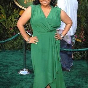 Raven Symone at arrivals for Blu-Ray and DVD TINKER BELL Premiere, El Capitan Theatre, Los Angeles, CA, October 19, 2008. Photo by: Dee Cercone/Everett Collection