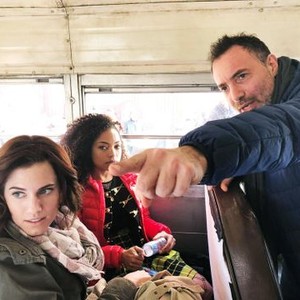 THE PERFECTION, FROM LEFT: ALLISON WILLIAMS, LOGAN BROWNING, DIRECTOR RICHARD SHEPARD, ON-SET, 2019. © NETFLIX