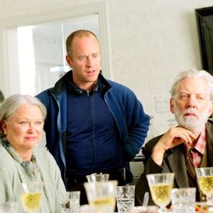 AURORA BOREALIS, Louise Fletcher, director James Burke, Donald Sutherland, on set, 2005. ©Regent Releasing