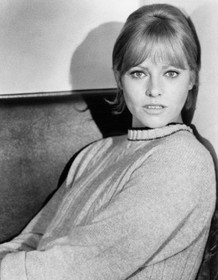 Nathalie Delon