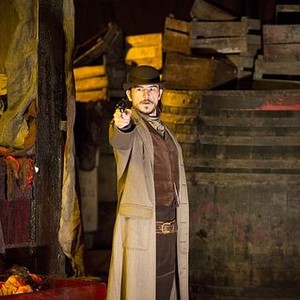 Penny Dreadful (season 1, episode 1): Josh Hartnett as Ethan Chandler