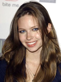 213104_v9_ba.jpg