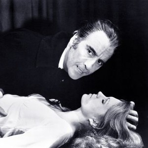 The Satanic Rites of Dracula (1973) photo 5