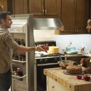The Leftovers, Justin Theroux (L), Kevin Carroll (R), 'Episode 201', Season 2, Ep. #1, 10/04/2015, ©HBOMR