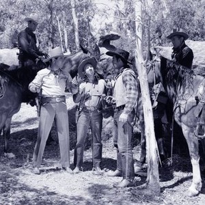 Stagecoach Buckaroo (1942) photo 6