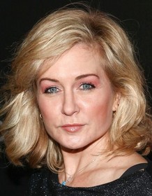 Amy Carlson