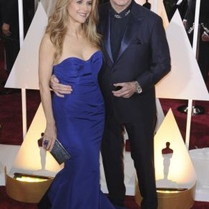 Kelly Preston, John Travolta !!! UNITED KINGDOM OUT !!! for The 87th Academy Awards Oscars 2015 - Arrivals 1, The Dolby Theatre at Hollywood and Highland Center, Los Angeles, CA February 22, 2015. Photo By: Elizabeth Goodenough/Everett Collection