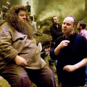 HARRY POTTER AND THE ORDER OF THE PHOENIX, from left: Robbie Coltrane, director David Yates, on set, 2007. Ph: Murray Close/©Warner Bros.